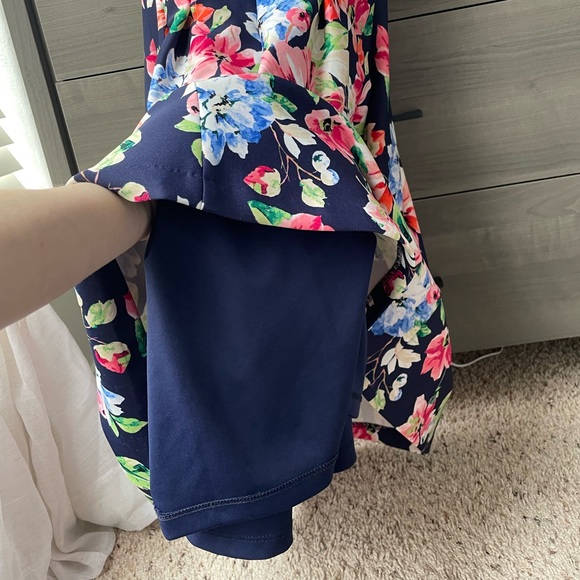 Vince Camuto dress - Picture 10 of 10